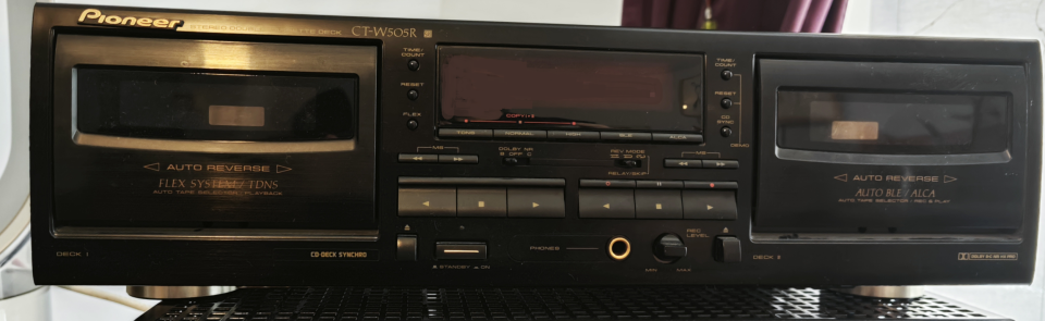 Pioneer CT-W505R Doble Cassette Deck de segunda mano · Foto 1 de 3 · Madrid · 150 €