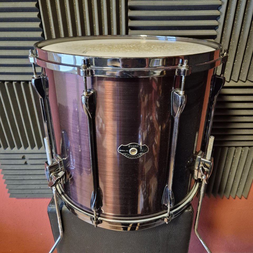 Batería TAMA Superstar Hyperdrive 24" 12" 16" de segunda mano · Foto 9 de 9 · Cantabria · 695 €