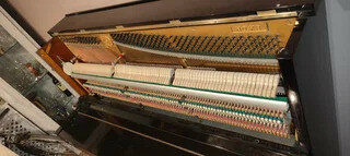 Piano Vertical Kawai K8 de segunda mano · Foto 9 de 9 · Madrid · 2495 €