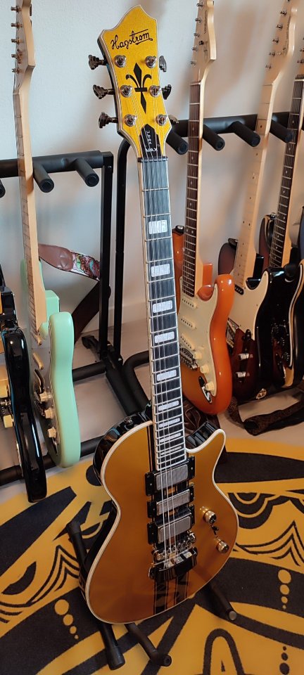 Hagstrom Ultra Max GT