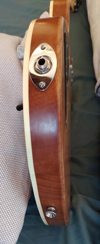 Guitarra eléctrica Elg de segunda mano · Foto 6 de 10 · Madrid · 275 €