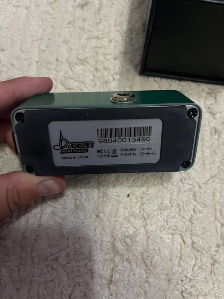 Donner Verb Square - Reverb (7 modos) de segunda mano · Foto 2 de 10 · Gipuzkoa · 15 €