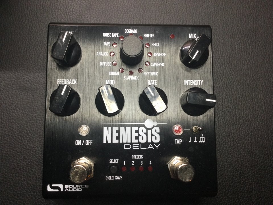 Vendo :  Source Audio  Nemesis Delay