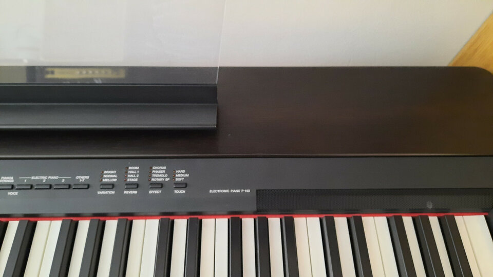 Piano eléctrico Yamaha P 140