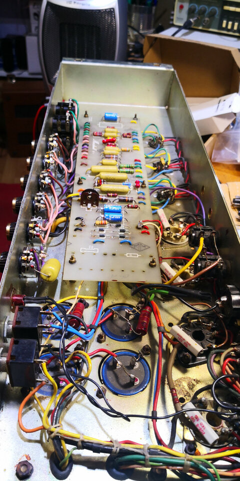 Marshall JMP 1992 Super bass 100w año 1974 de segunda mano · Foto 8 de 10 · Bizkaia · 2400 €