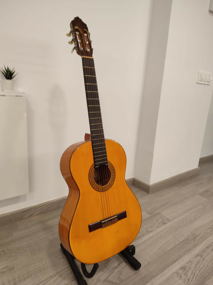 Guitarra Azahar modelo 131 Ciprés