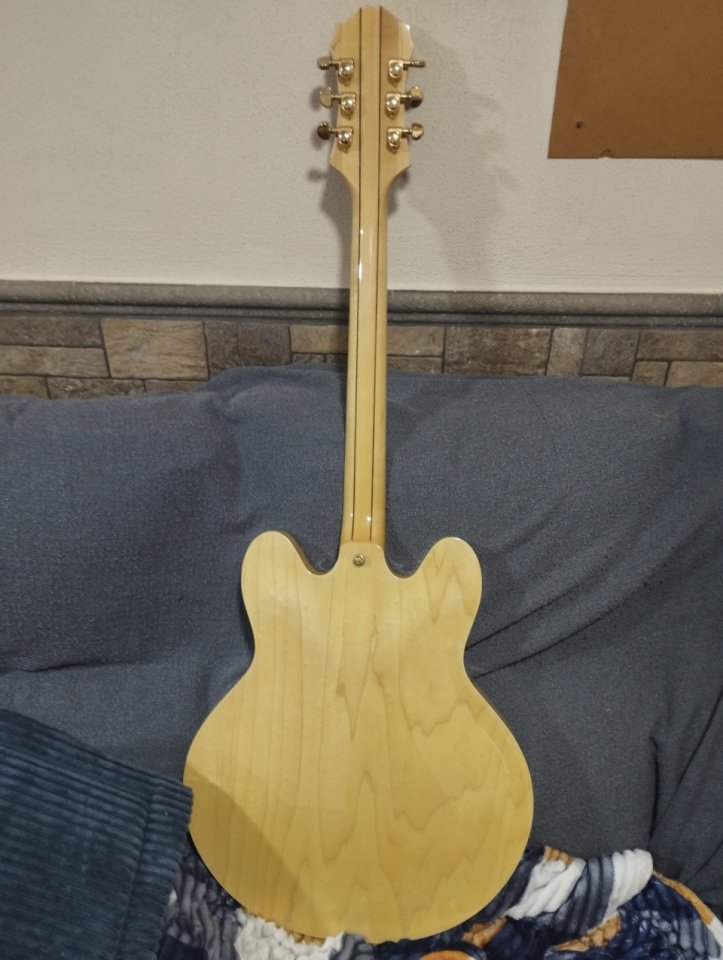 Epiphone Sheraton II de segunda mano · Foto 3 de 6 · Granada · 720 €