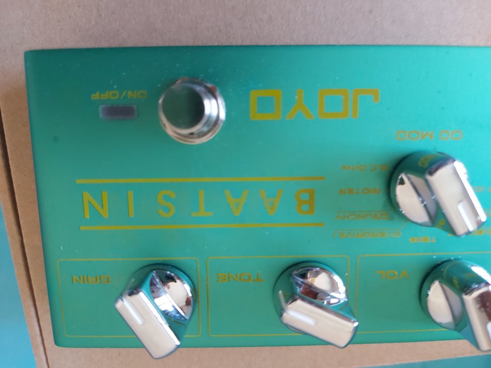 JOYO BAATSIN de segunda mano · Foto 2 de 4 · Madrid · 50 €
