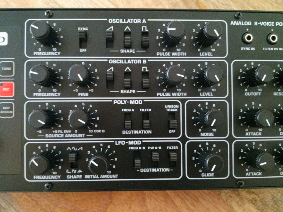 Behringer Pro-800