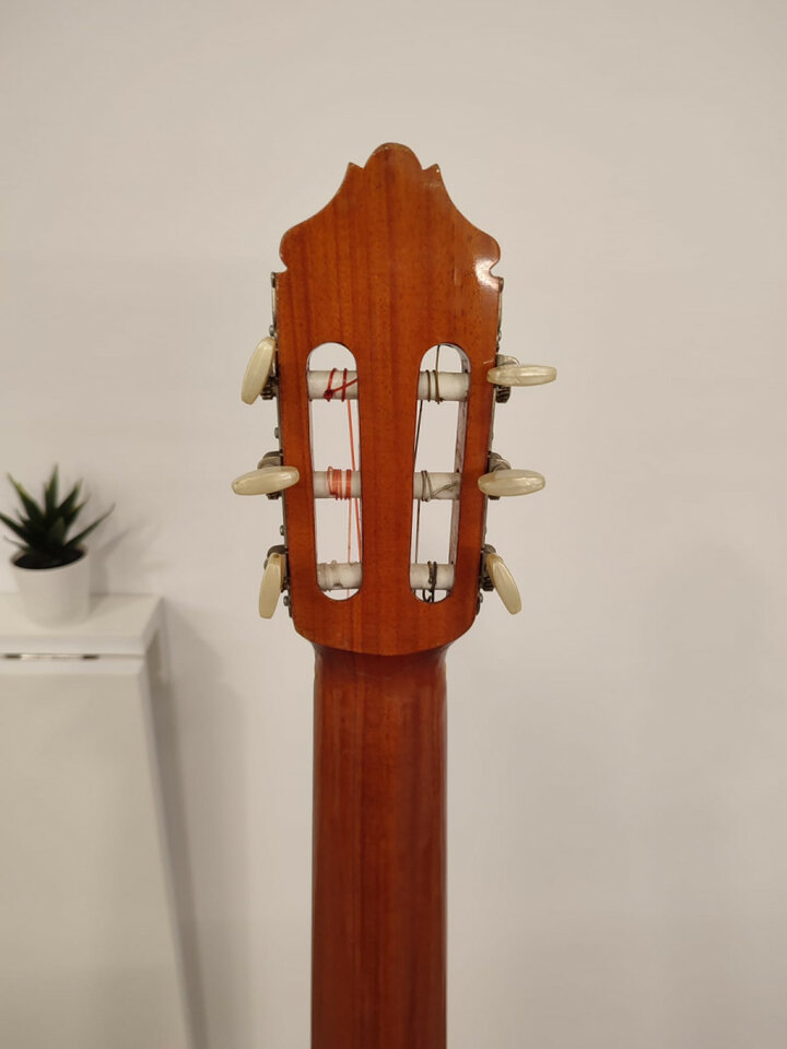 Guitarra Azahar modelo 131 Ciprés