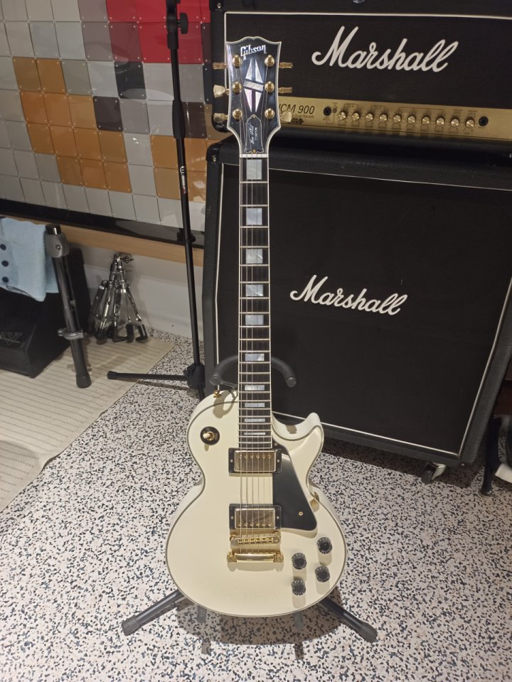 Gibson les Paul custom white alpine 2013