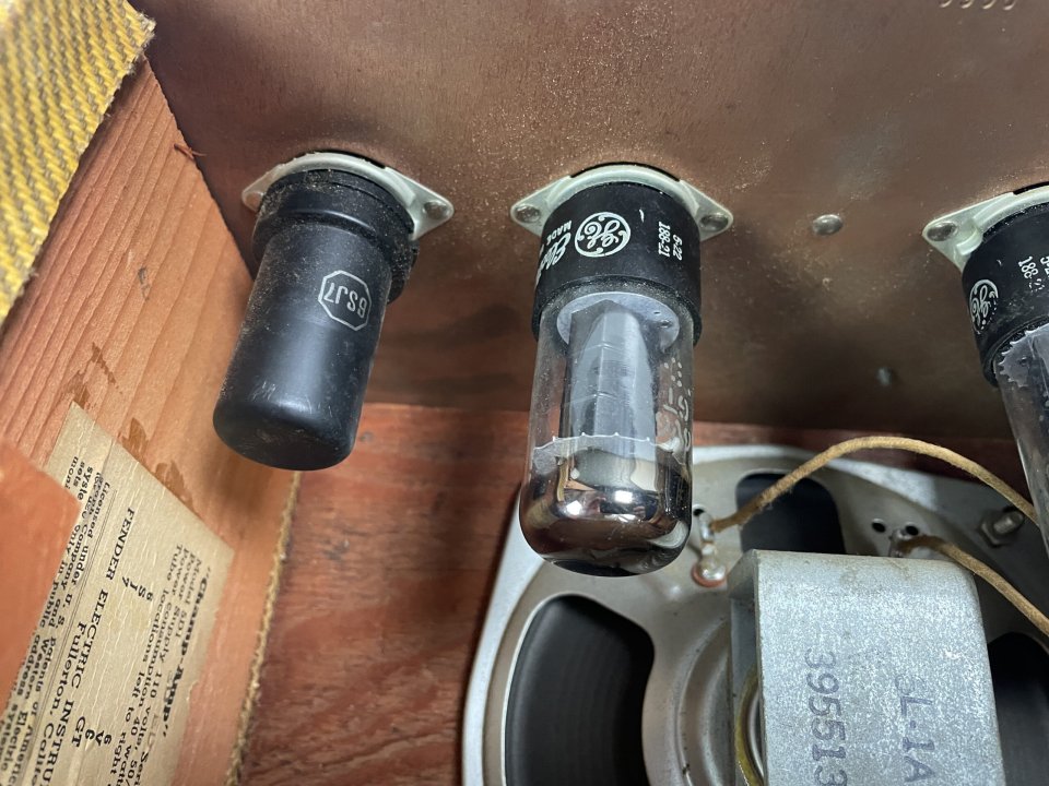 Válvulas 6SJ7 para amplis Fender y Gibson antiguos