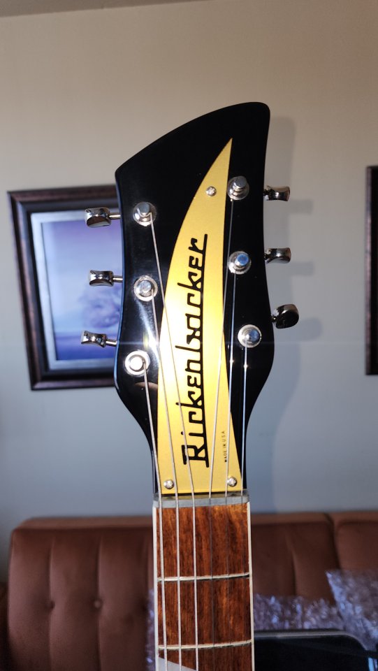 Rickenbacker 660 Jetglo 2025 . Nueva aun sin estrenar.
