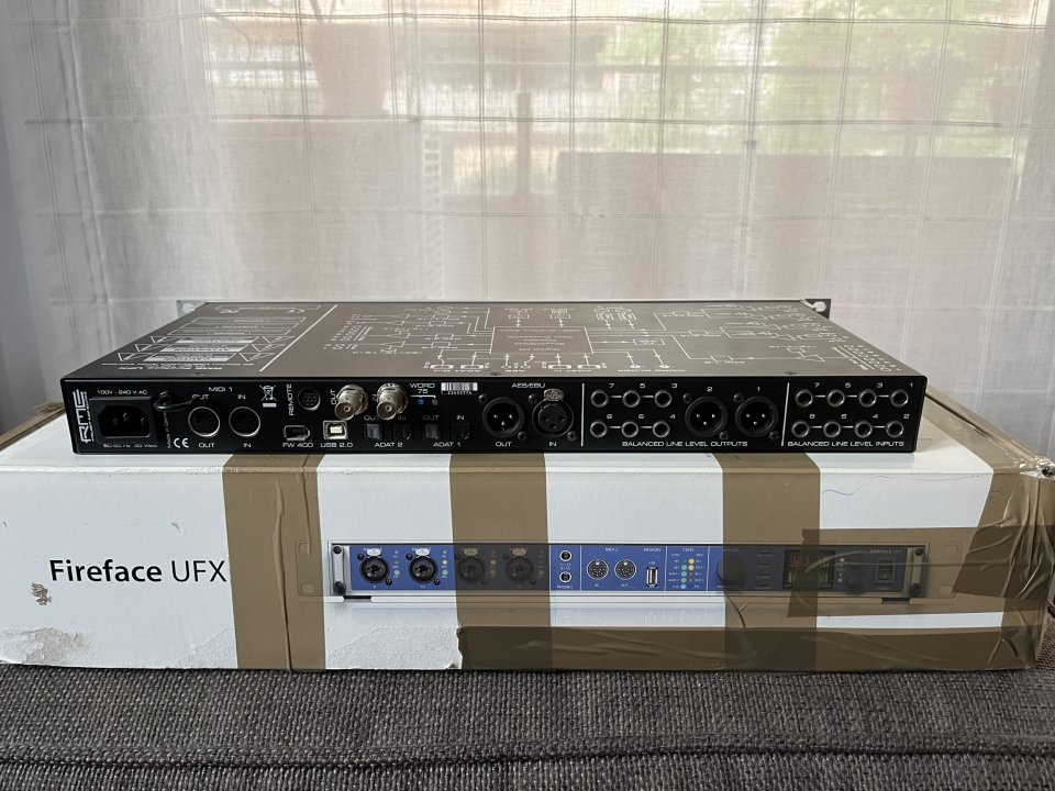 RME Fireface UFX de segunda mano · Foto 3 de 8 · Barcelona · 800 €