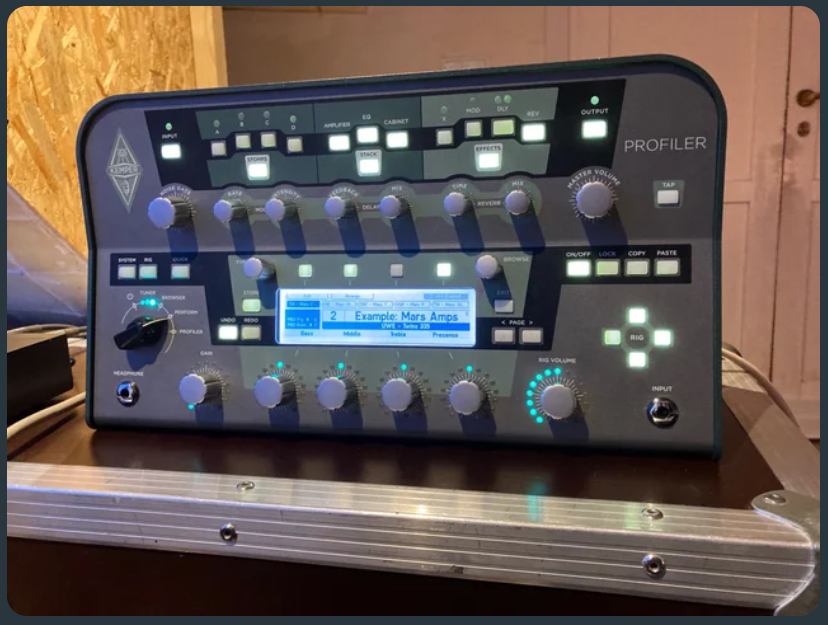 Kemper Profiler Toaster MK1 (Unpowered) - Blanco/Negro - ¡Cargado de perfiles premium!