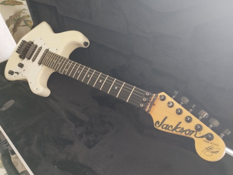 Jackson Adrian Smith USA de segunda mano · Foto 2 de 10 · Huelva · 1880 €