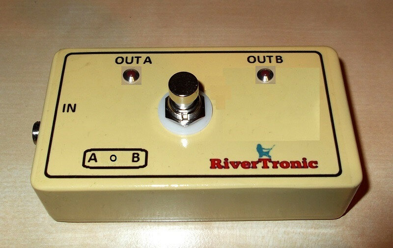 Pedales SWITCH: AB, A/B, A/B/Y; LOOP efectos(1/2 canales)