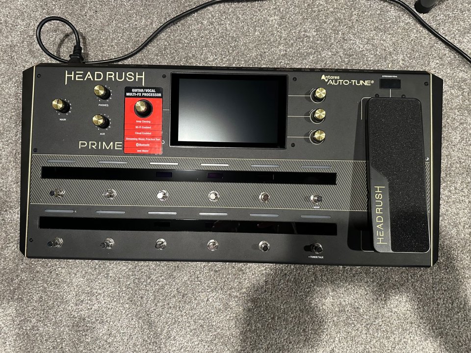 HeadRush Prime Pedalera Multiefectos Guitarra NAM de segunda mano · Foto 2 de 2 · Alicante · 850 €
