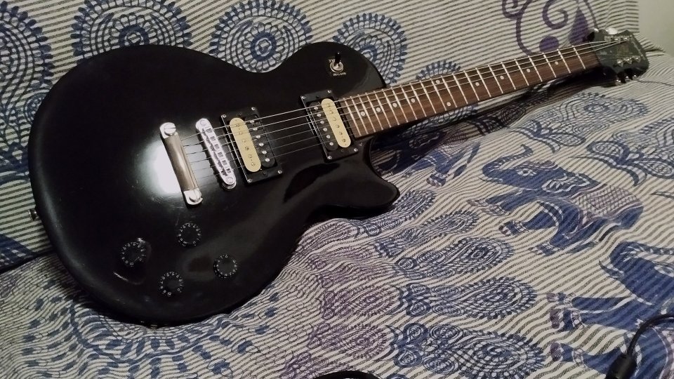 Epiphone Les Paul Studio Guitarra de segunda mano · Foto 1 de 6 · Barcelona · 240 €