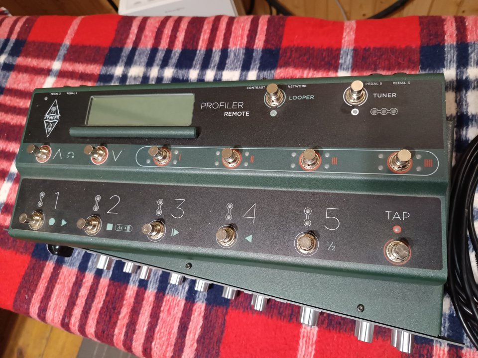 Kemper Profiler PowerRack + Remote de segunda mano · Foto 6 de 8 · Pontevedra · 1190 €