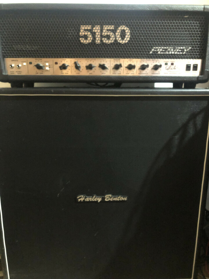 Cabezal 5150 + pantalla Harley Benton 4X12 V30