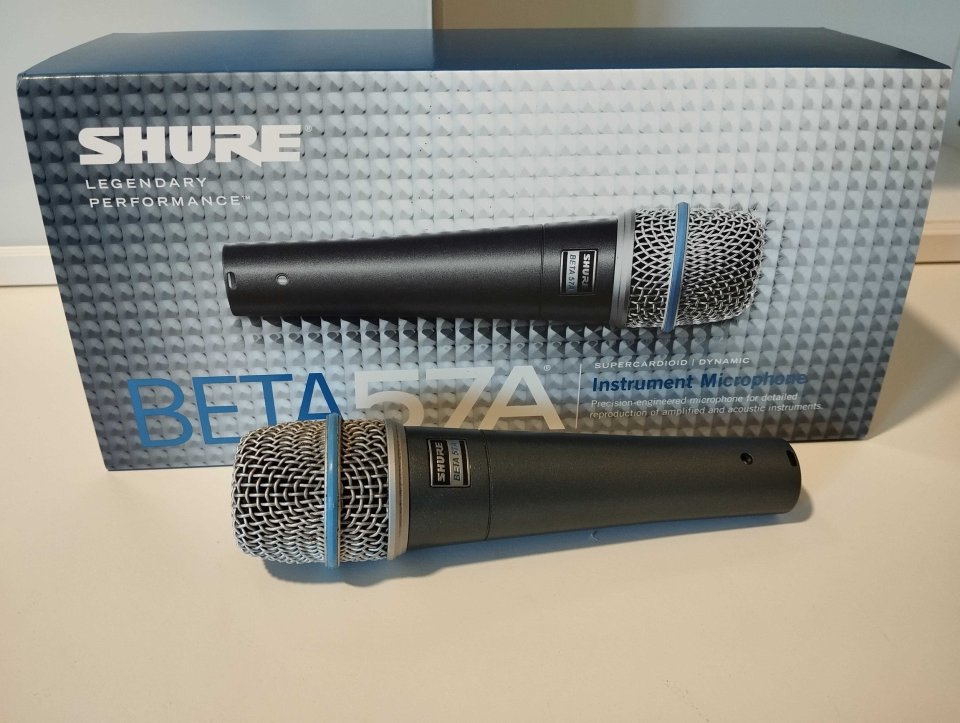 Shure Beta 57A de segunda mano · Foto 1 de 3 · Asturias · 90 €