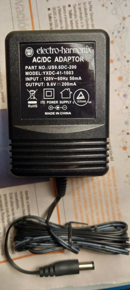 Fuente de alimentación 9.6 v - 120 v