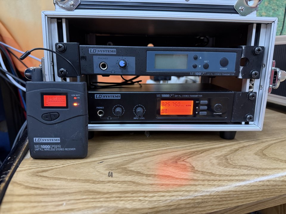 Ld systems mei-1000g2 sistema de monitoreje inalambrico in-ear