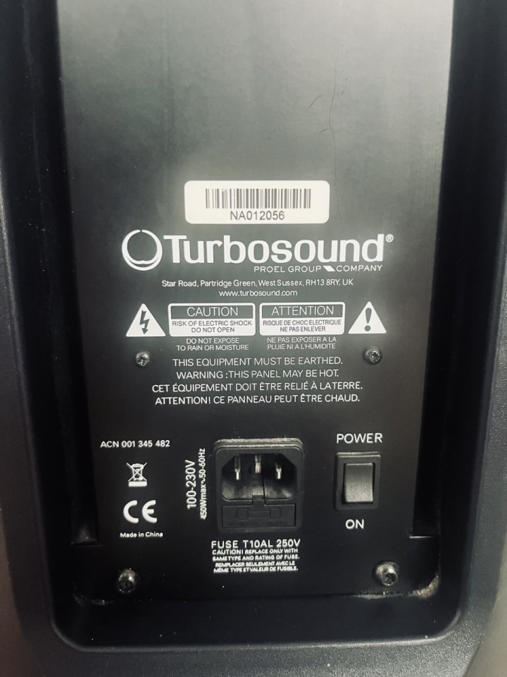 TURBOSOUND MILAN M15 de segunda mano · Foto 5 de 10 · Madrid · 600 €
