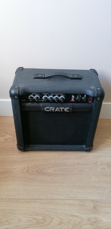 Se vende amplificador para guitarra Crate GT15