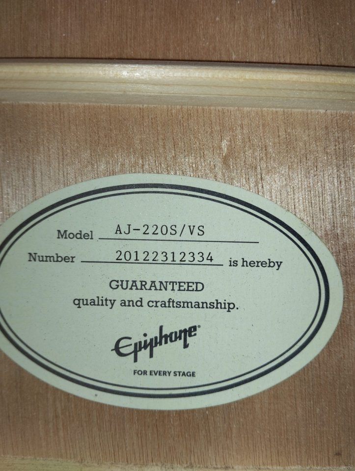 Epiphone AJ-220S / VS.