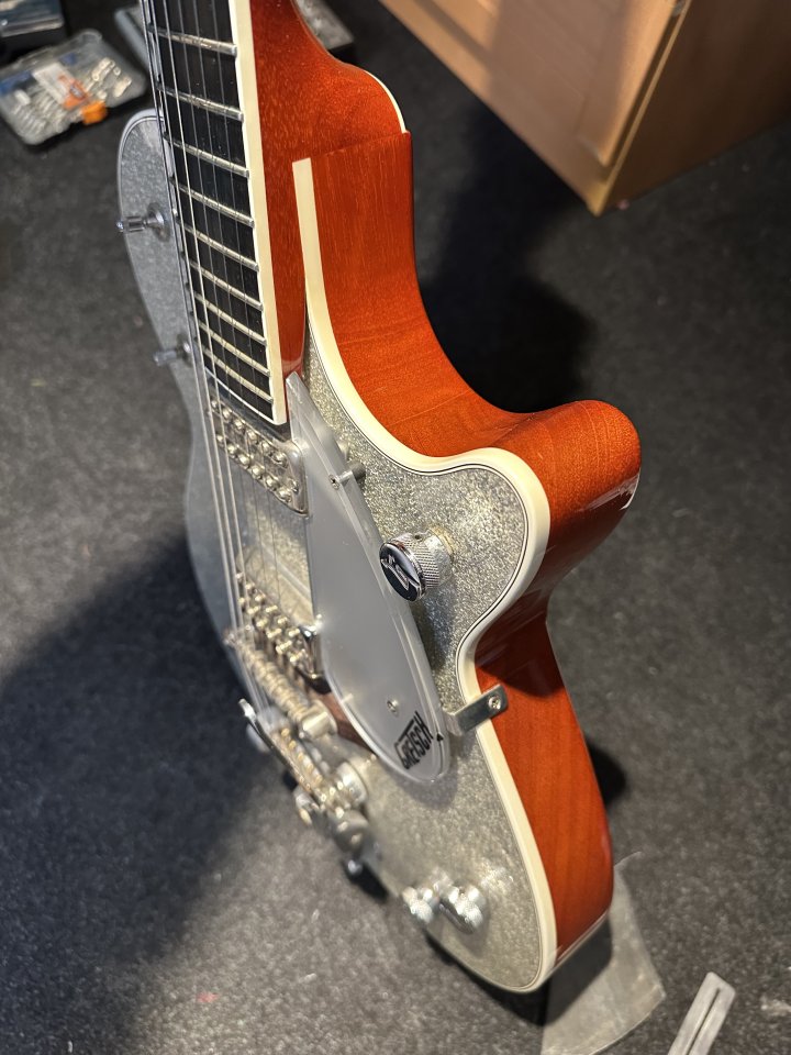 Gretsch dúo jet silver 2009 de segunda mano · Foto 4 de 10 · Segovia · 1850 €
