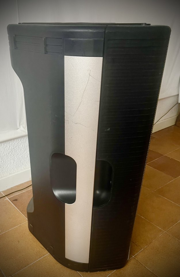 TURBOSOUND MILAN M15 de segunda mano · Foto 9 de 10 · Madrid · 600 €