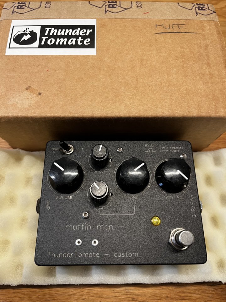 Thundertomate Muffin Man de segunda mano · Foto 1 de 3 · Tarragona · 130 €