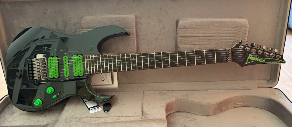 Ibanez Universe UV70P de segunda mano · Foto 6 de 9 · Barcelona · 995 €