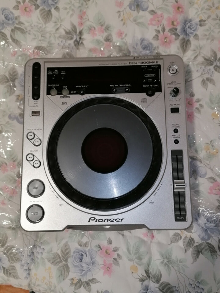 Pioneer CDJ-800MKII