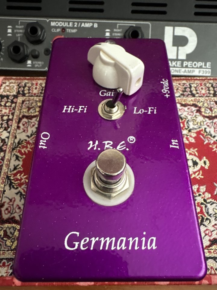 Germania Range Master y fuzzface en uno HomeBrew Electronics