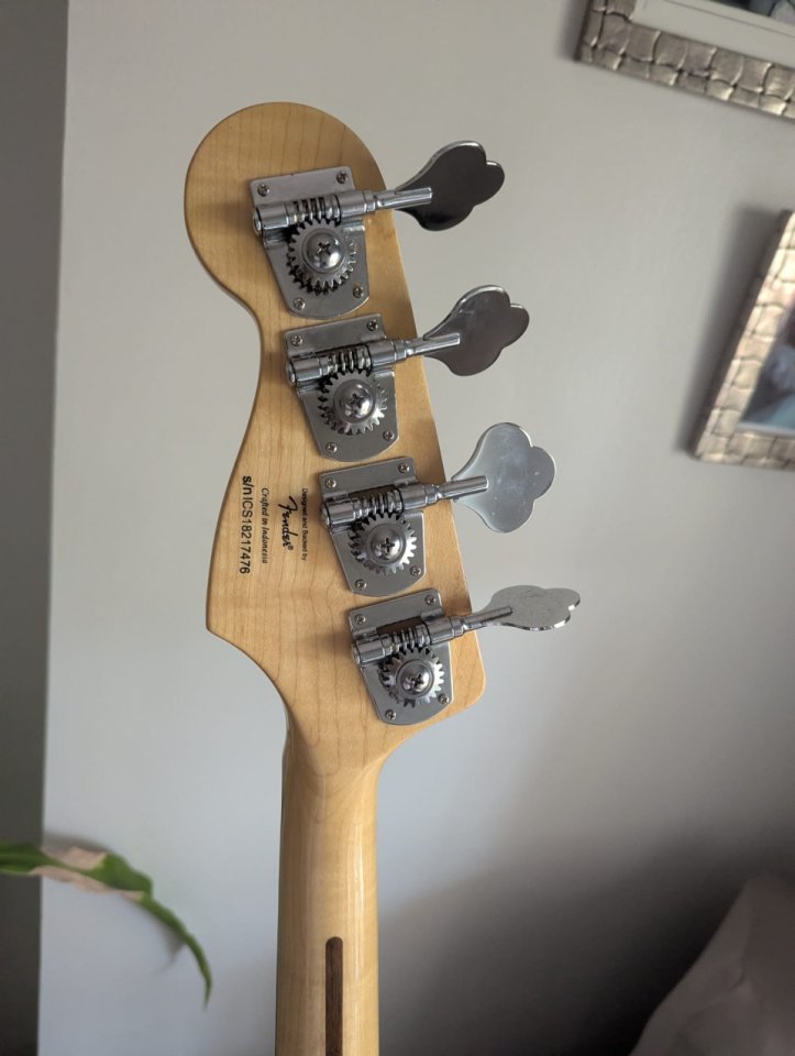 O vendo Jazz bass vintage modified 70s de segunda mano · Foto 4 de 10 · Sevilla