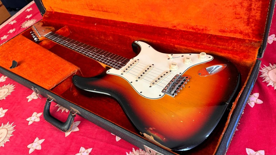 Fender Stratocaster 1965 – Original de segunda mano · Foto 1 de 10 · Bizkaia · 17500 €