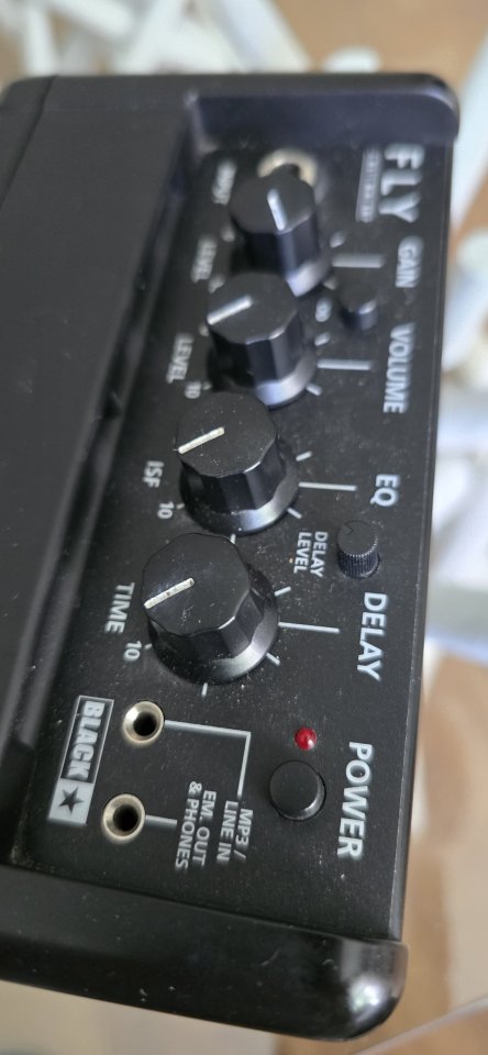Mini Amplificador Guitarra Eléctrica Blackstar de segunda mano · Foto 6 de 9 · Madrid · 30 €