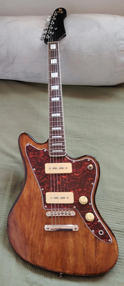 Guitarra Elg estilo Jazzmaster de segunda mano · Foto 2 de 8 · Madrid · 350 €