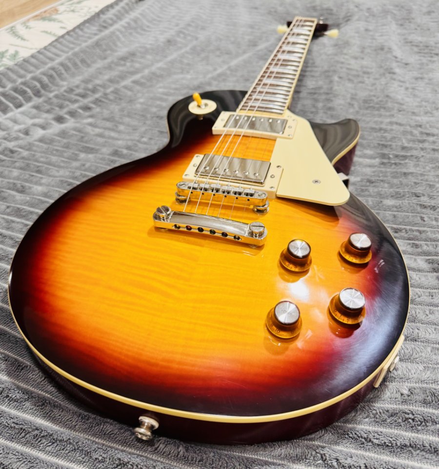 Epiphone 1959 Les Paul Estándar Limited Edition - Aged Dark Burst de segunda mano · Foto 3 de 10 · SC Tenerife · 690 €