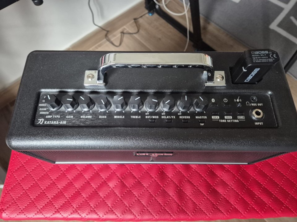 Boss Katana-Air 30-Watt 2x3" Wireless