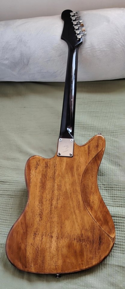 Guitarra Elg estilo Jazzmaster de segunda mano · Foto 4 de 8 · Madrid · 350 €