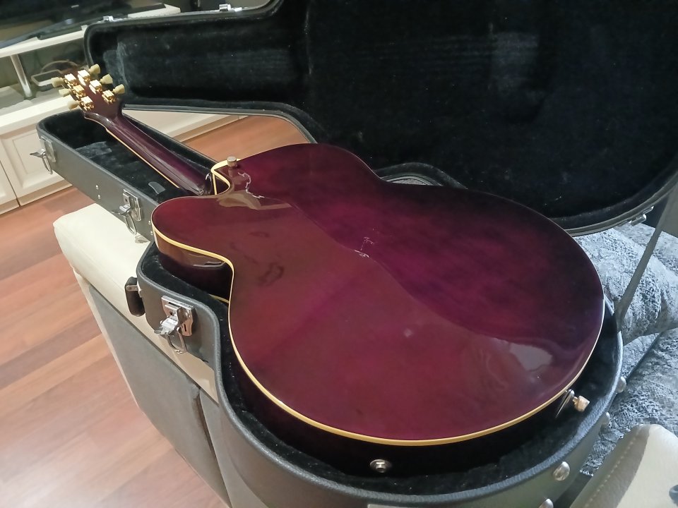 Peavey Rockingham Purple + UPGRADES de segunda mano · Foto 3 de 3 · Jaén · 1050 €
