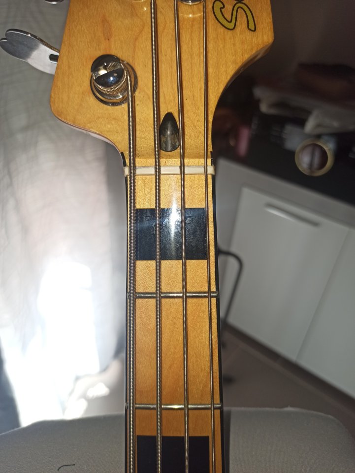 O vendo Jazz bass vintage modified 70s de segunda mano · Foto 10 de 10 · Sevilla