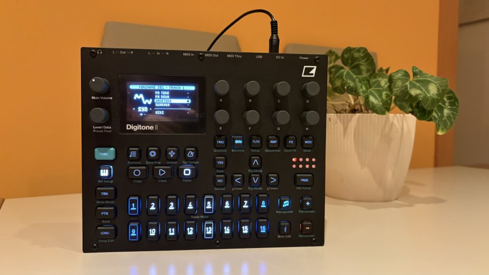 Elektron Digitone 2