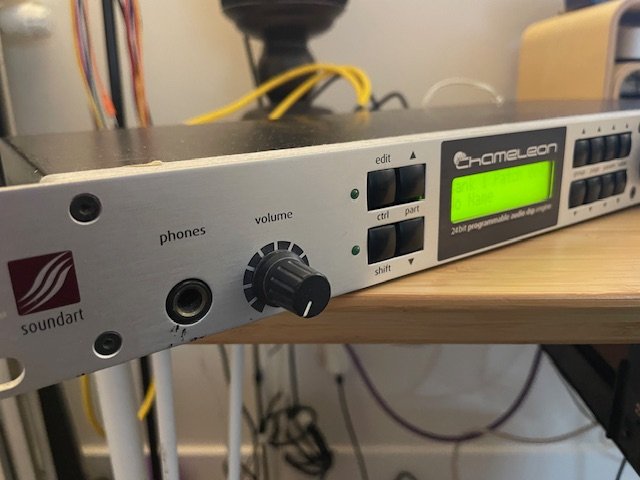 Soundart Chameleon DSP