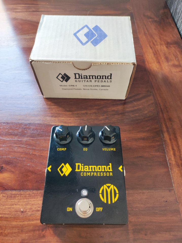 Compresor Diamond CPR1 versión negra Maybach de segunda mano · Foto 1 de 3 · Almería · 300 €