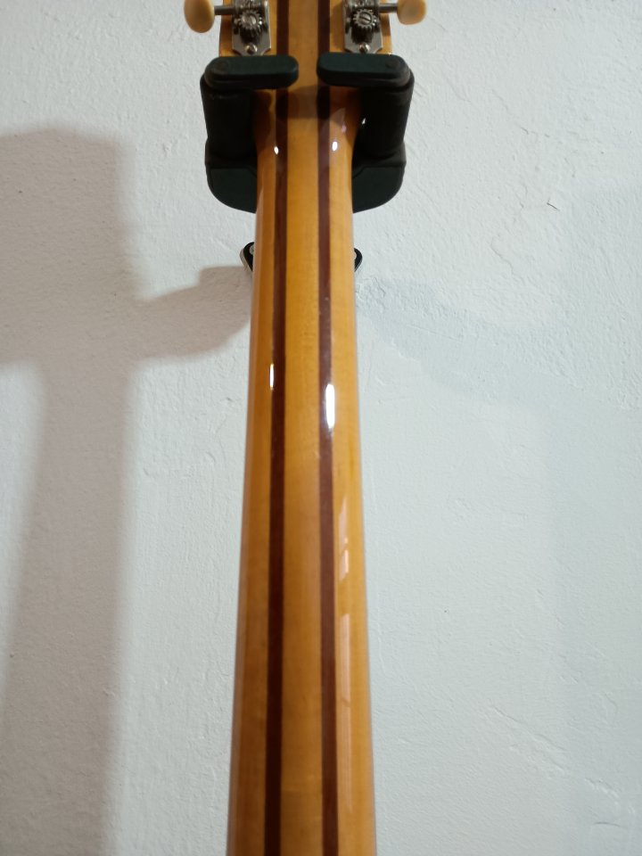 Guitarra Japonesa CG Winner de Matsumoku